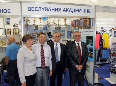 стенд-лодки